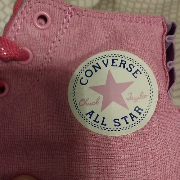 Converse Chuck Taylor High Tops - Picture 2 of 6